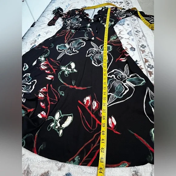 Zara Keyhole Midi Floral Dress size L - Picture 12 of 16